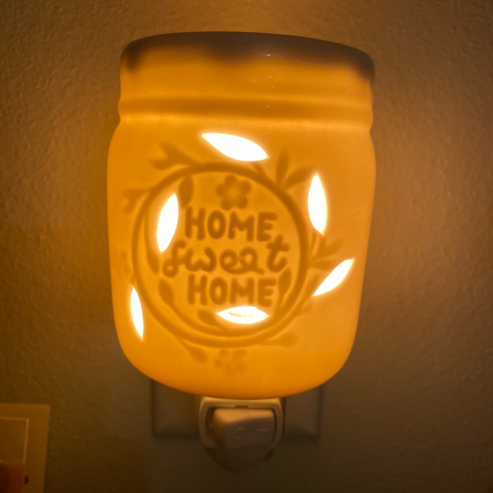 Home Sweet Home Wax Warmer